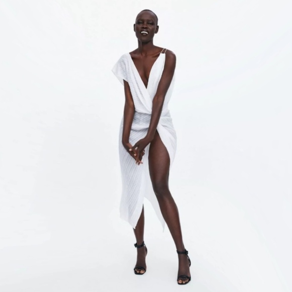 Zara medium asymmetrical white dress - Picture 2 of 6